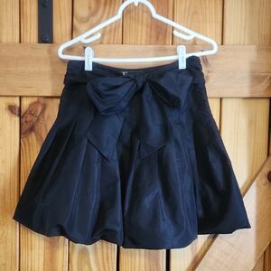 Forever 21 Black Mini Skirt Chic and Trendy